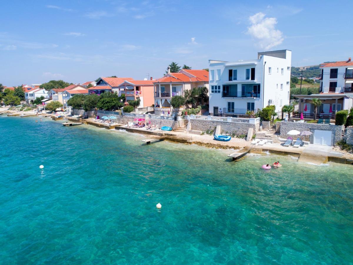 Aqua Cabana Bibinje Exterior photo