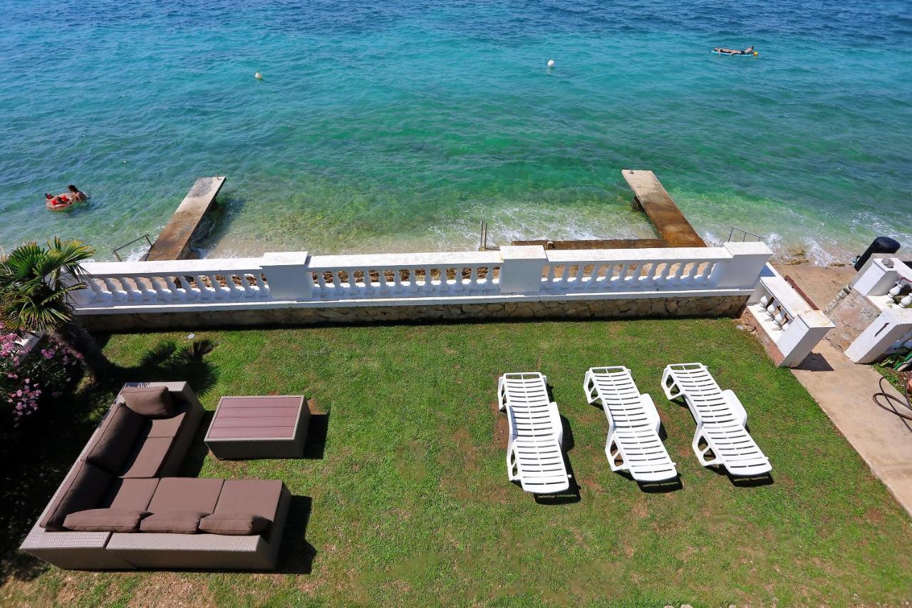 Aqua Cabana Bibinje Exterior photo